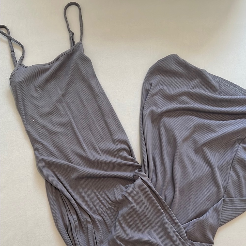 Elegant Gray Maxi Dress